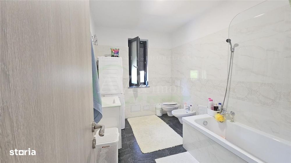 Casa 3 dormitoare, 2 bai, Moderna, zona Magura