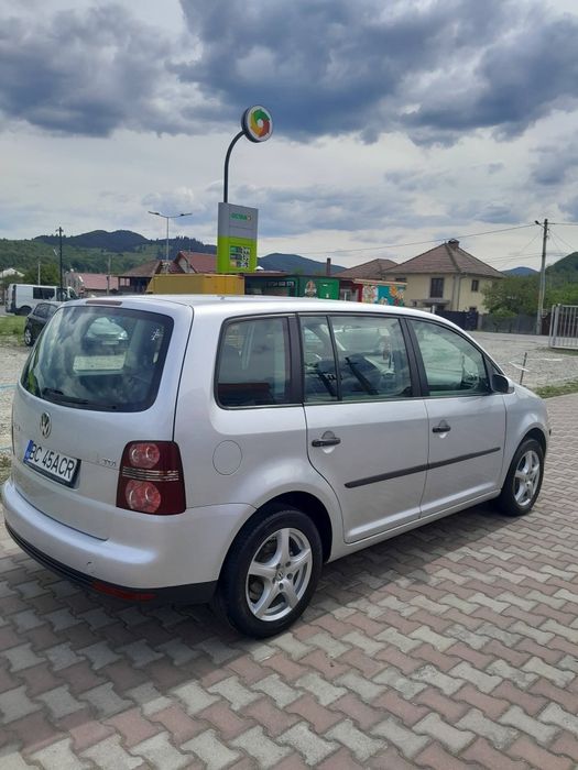 VOLKSWAGEN Touran 0 — imagine 2