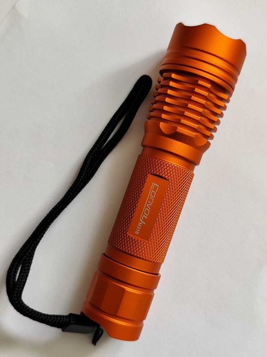 Convoy M21B cu Led SFT25R 21700