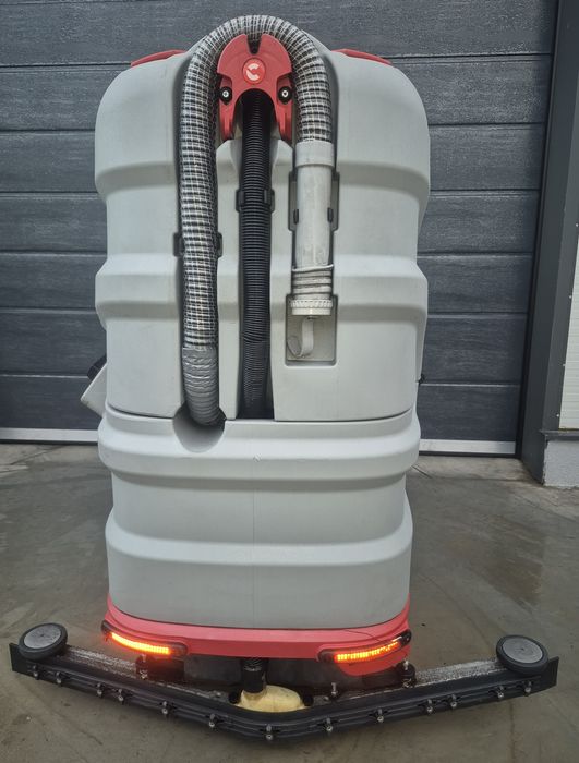 Masina spalat pardoseli Comac Innova 85 Confort