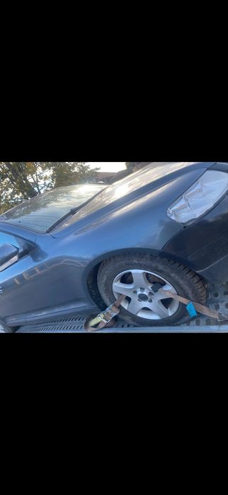 Capota Volkswagen Vw Touareg Bara fata Touareg 7L motor 2.5 BAC cutie bara fata