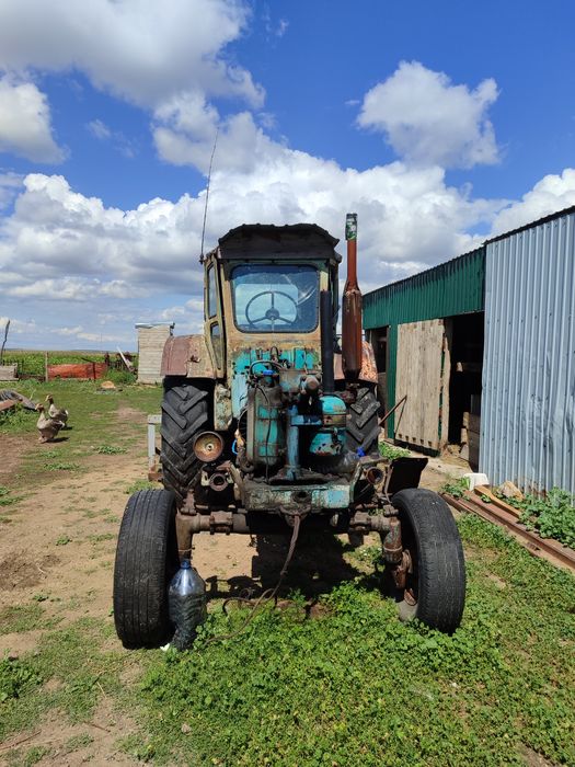 Продам трактор т40