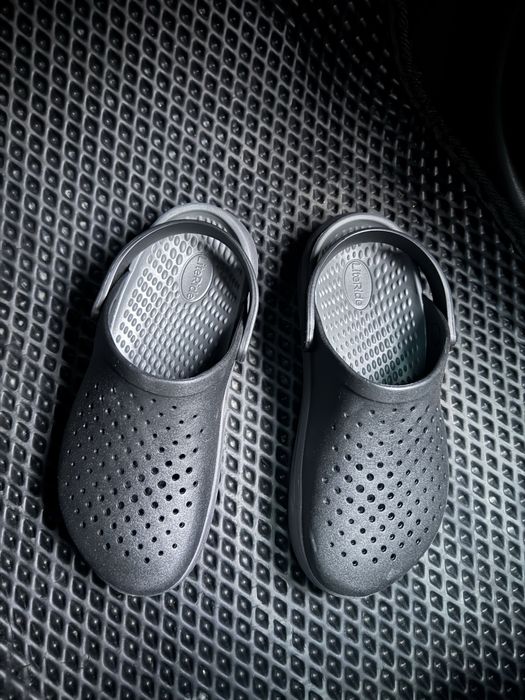 Crocs оригинальные (размер 39-40)