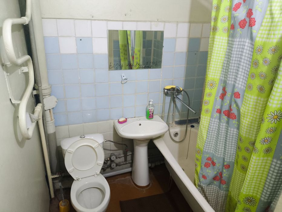 Толе би-Саина.квартира