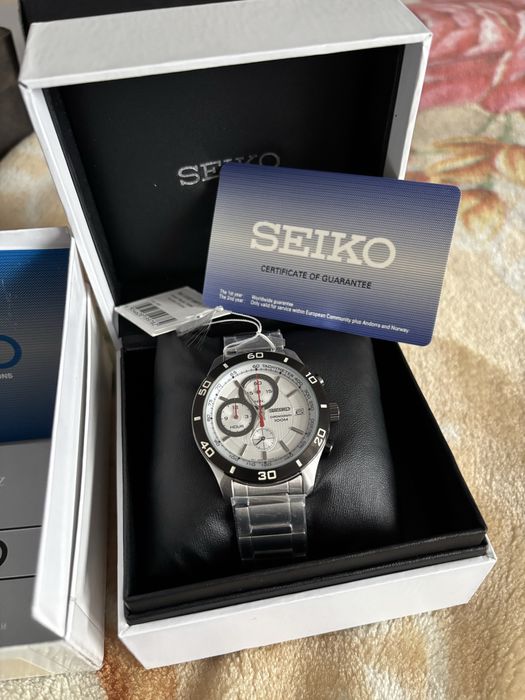 Seiko chronograph quartz
