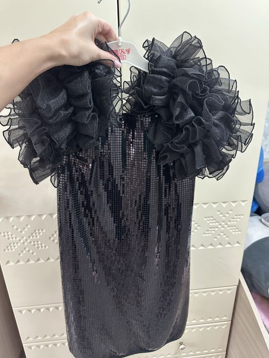 Продам праздничное платье