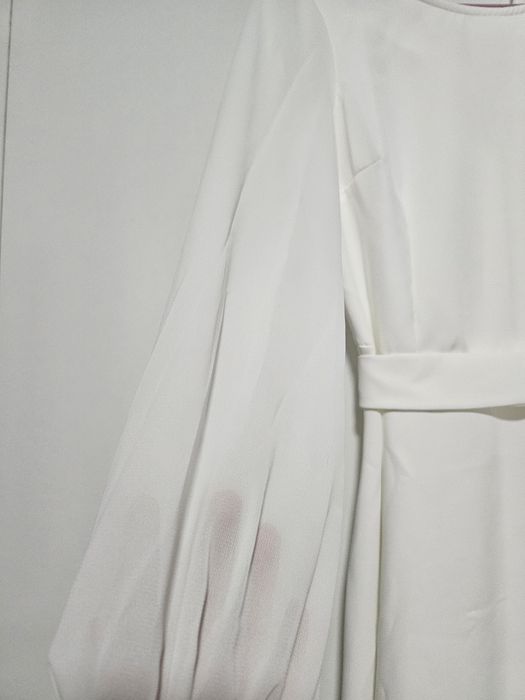 Белое длинное платье