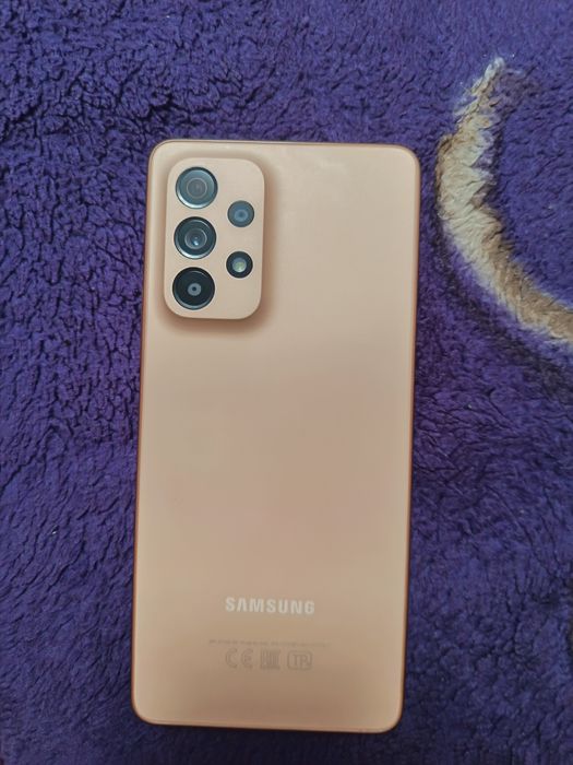 Продам телефон самсунг