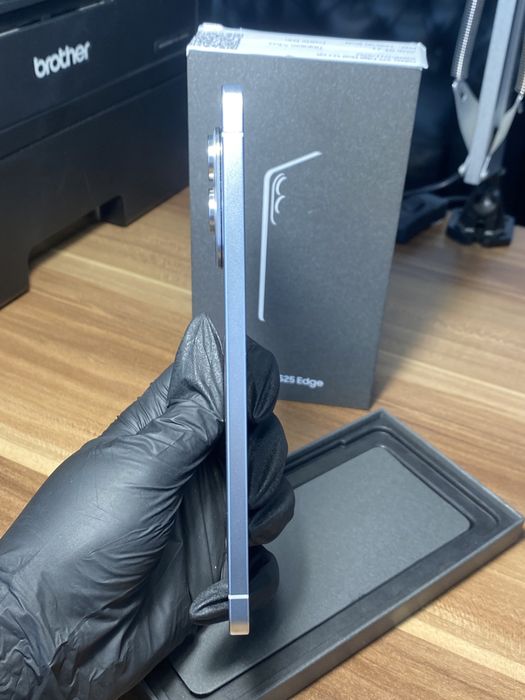 Samsung Galaxy S25 Edge • 512 GB • Titanium Silver / Cod Produs: 8252