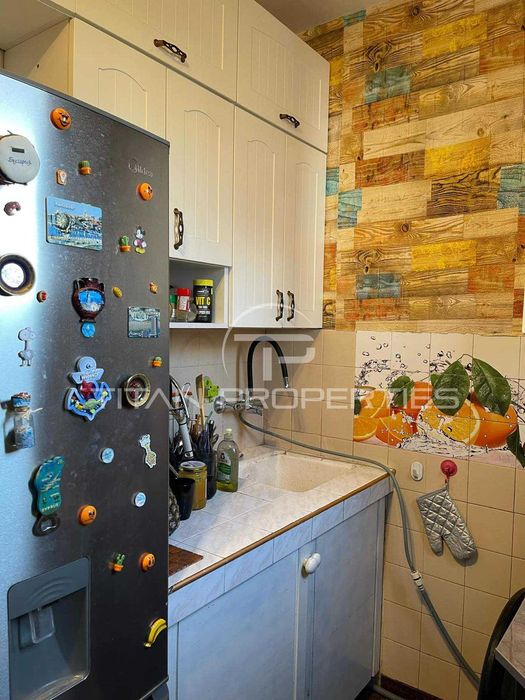 Продава се Тристаен апартамент в Пловдив, Кючук Париж - 65 кв.м за 1385 €/кв.м - Снимка #4