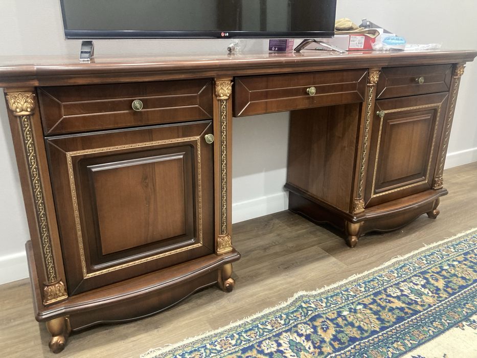 Комод класический 178 см