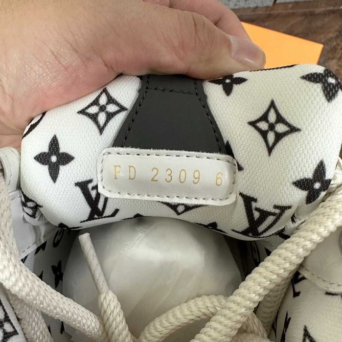 Adidasi Louis Vuitton Skate / Black / Premium / 2026