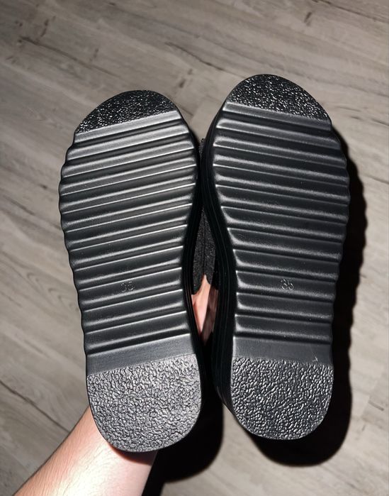 Papuci Damă Cu Platforma Negrii