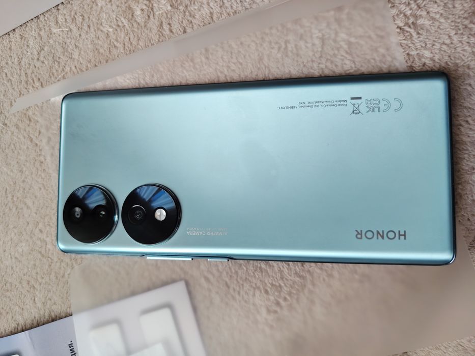 Honor 70 отлично състояние.