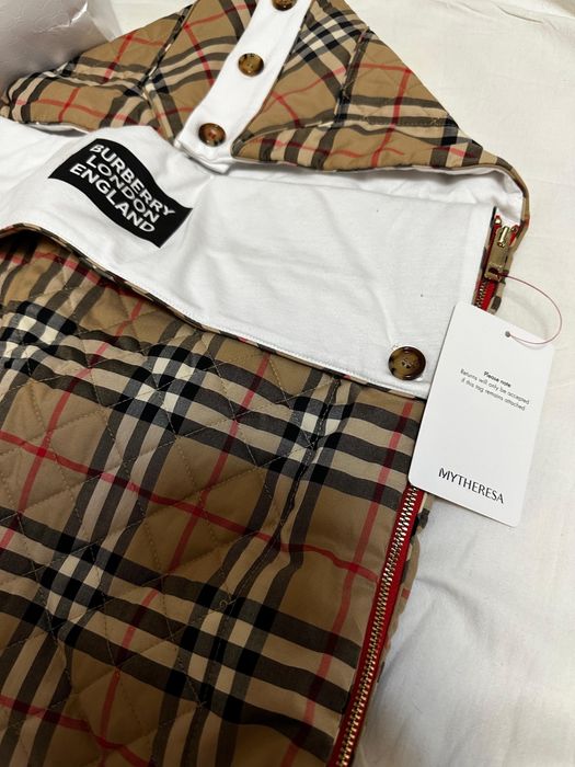 Конверт на выписку BURBERRY