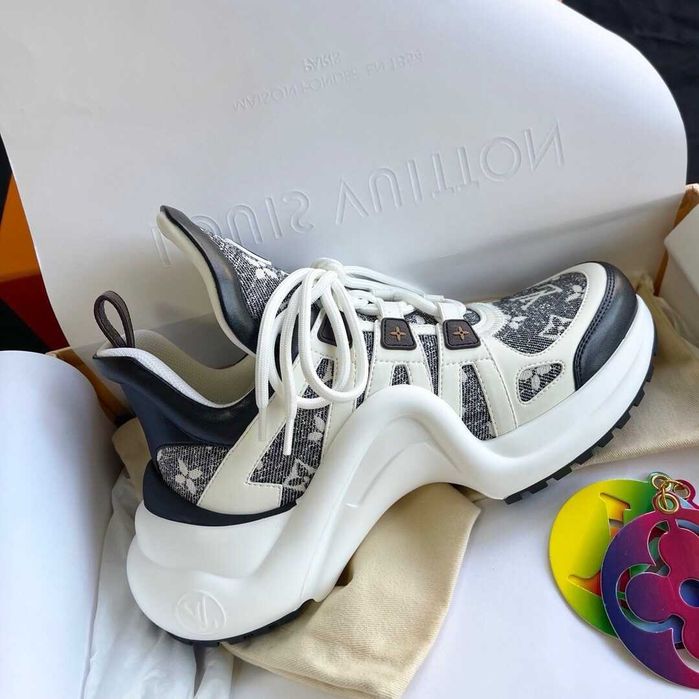 Adidasi Louis Vuitton Archlight Premium
