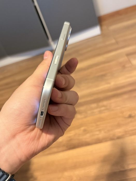 iPhone 17 Pro Max на гарантии!