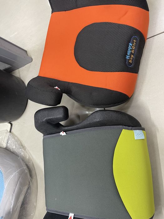 Бустеры (автокресло)