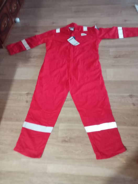 Продам комбинезон летний 3 XL звоните за 10000