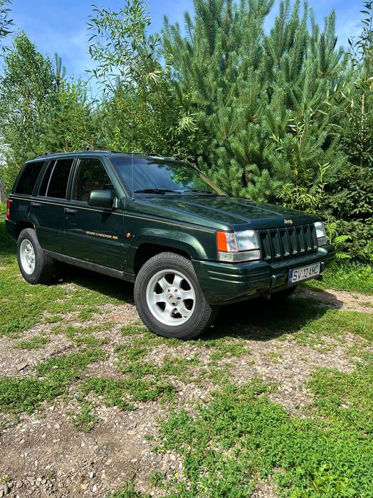 Jeep Grand Cherokee ZJ 5.2 V8