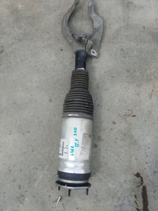 perna aer stanga fata 3.0 d 4x4 land rover discovery 5  l462  hy32-3c286-bc