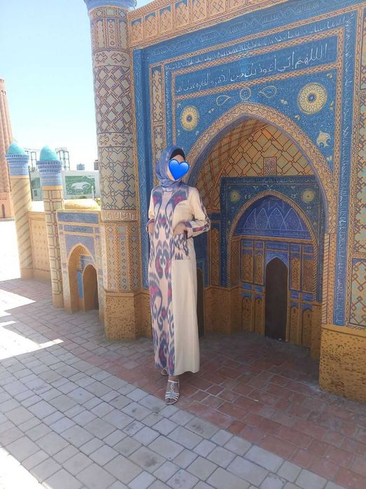 Национальная одежда Узбекистана.