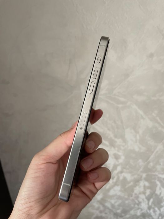 Продам iphone 15 pro max 256 Gb