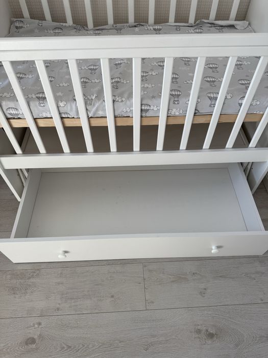 Продам манеж срочно