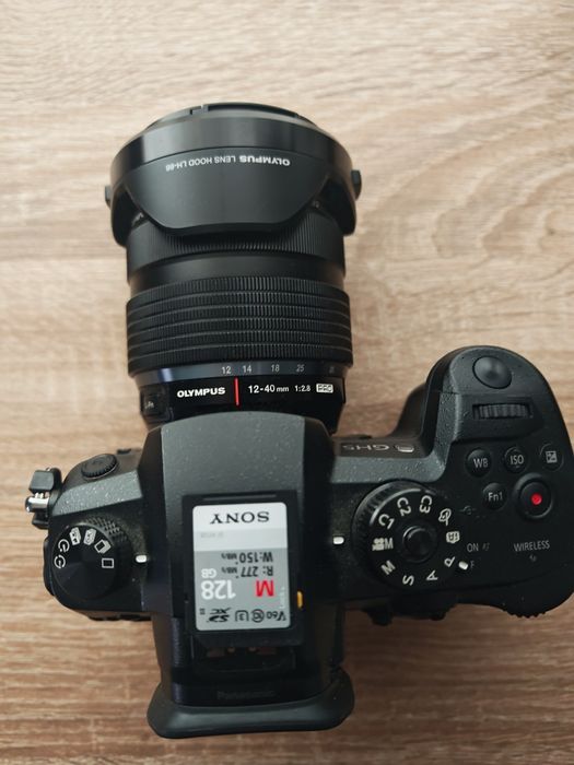 Vând Panasonic GH 5