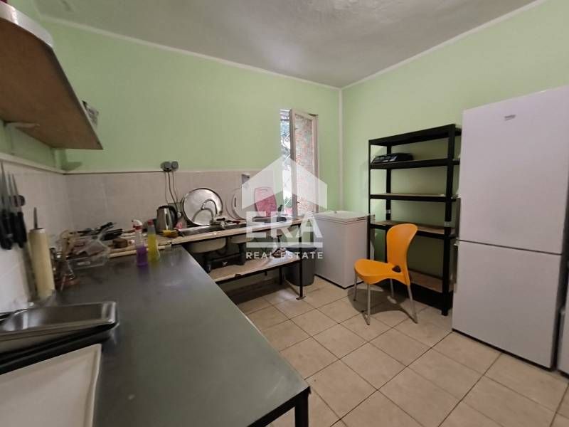 Заведение за бързо хранене на топ локация