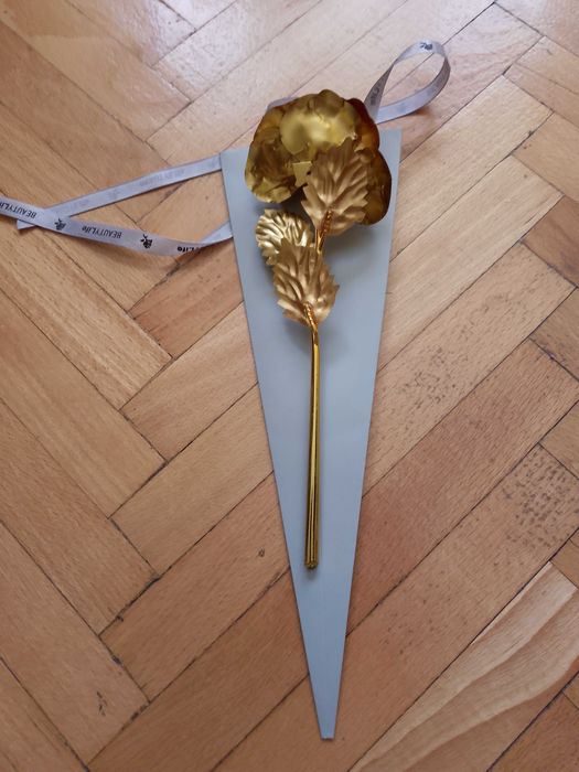 Букет от изкуствени рози