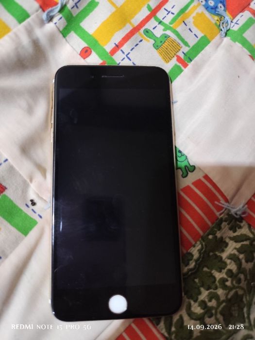 Продам Iphone 7 plus/айфон 7 плюс