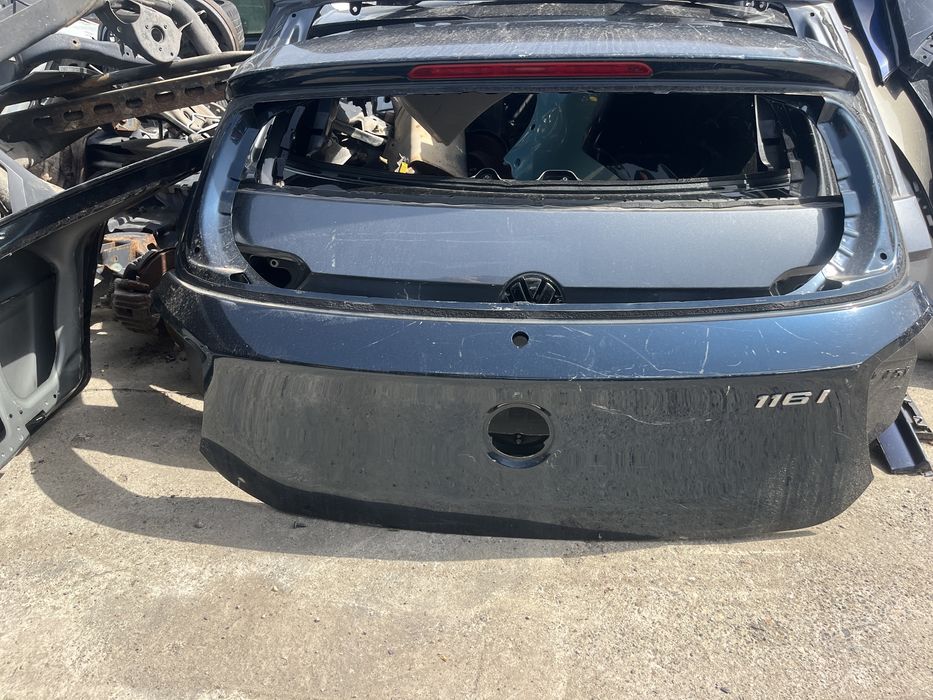 Капак,багажник BMW 1 серия 2018г