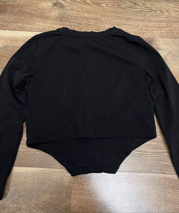 Короткий топик с рукавами