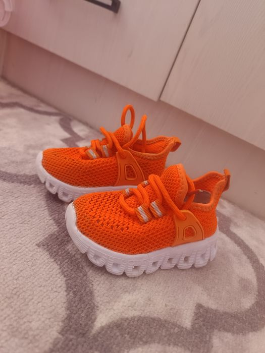 Слинг, комбинезон и многое другое