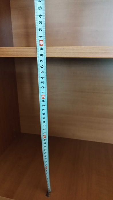 Еднокрил гардероб с рафтове  със заключване - Офис шкафове 54/200/40