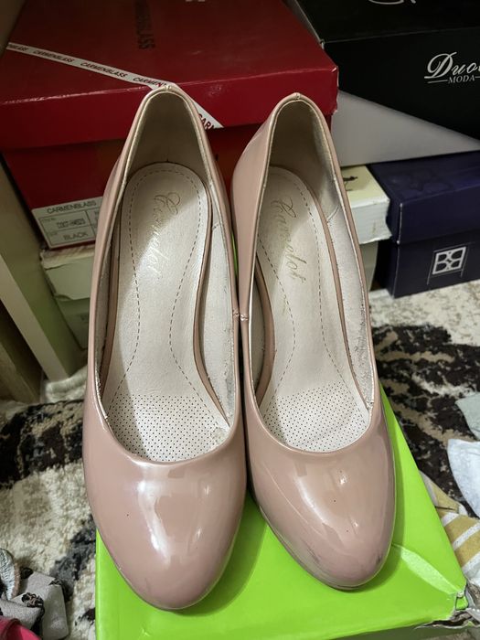 Продаются туфли