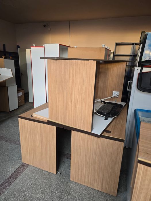 Vand birouri diverse