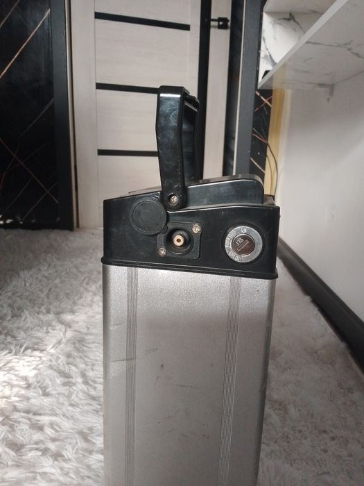 Продам акомулятор литий-ионны 60V на электровелосибед