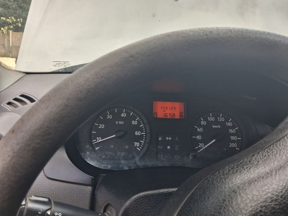 Se vinde dacia logan 14 mpi