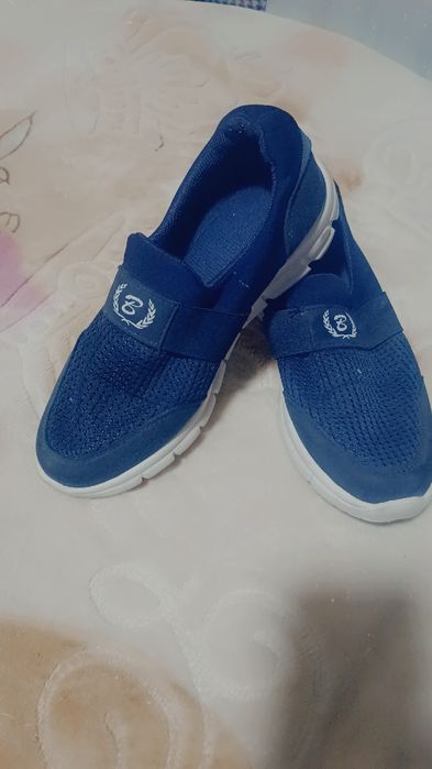 Oyoq kiyim 3 tasi 110 min