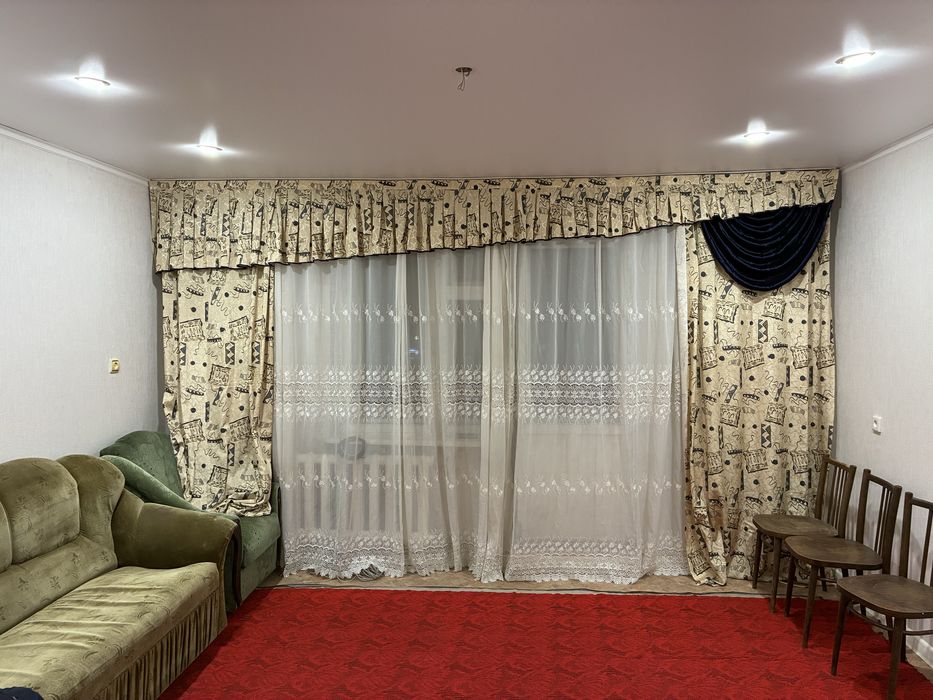 Сдаю 4комн квартиру