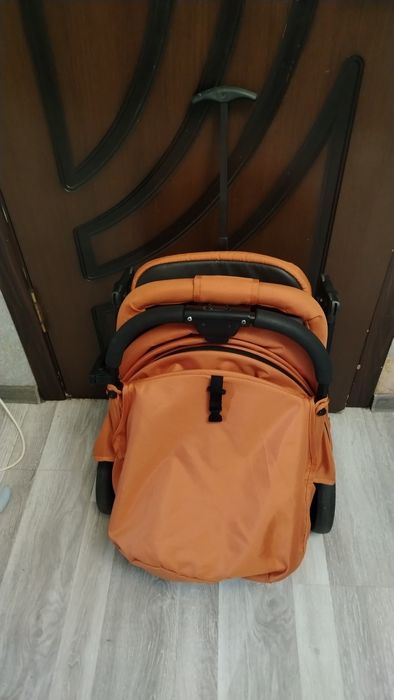 Продам детскую коляску  прогулочную