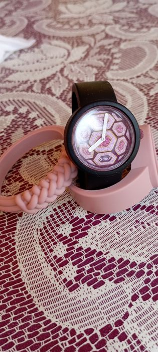 Дамски часовник +гривна +резервна каишка OBag