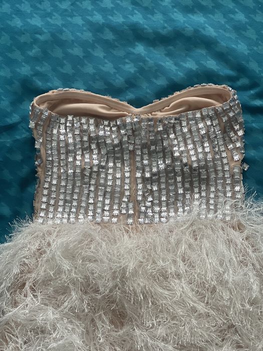 Rochie scurta cu pietricele