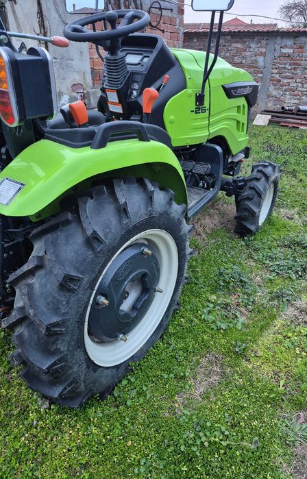 Трактор нов Avenger 26