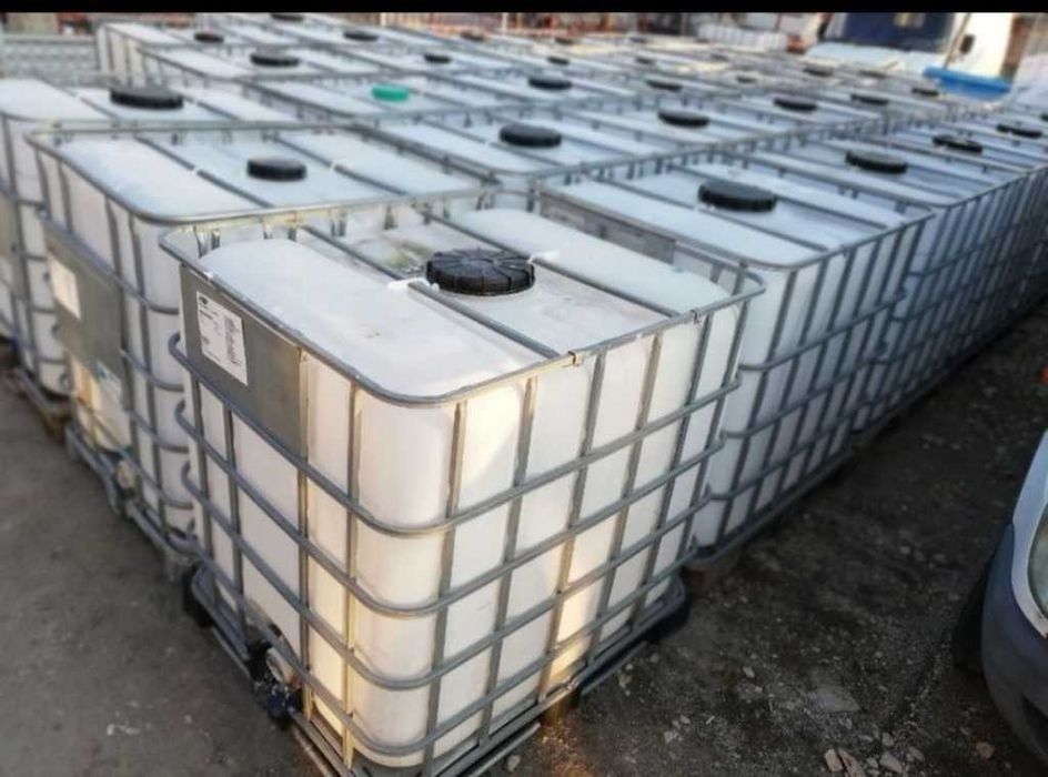 1тон Резервоар/Бидони/цистерни 1000 литра като нови съд за гориво