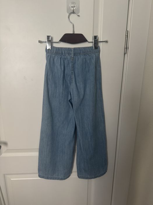 Летние легкие брюки для девочки Zara