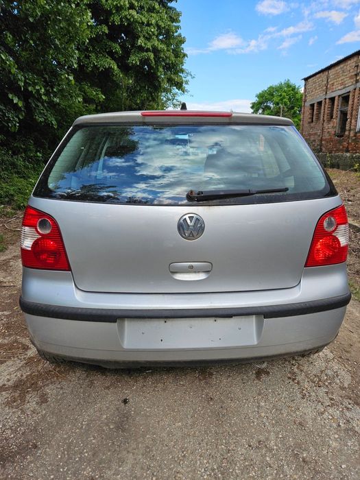 На части VW Polo Поло  IV 9N 1.2 2002 година Перфектно
