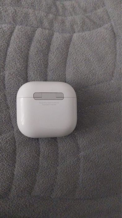airpods 4 на запчасти